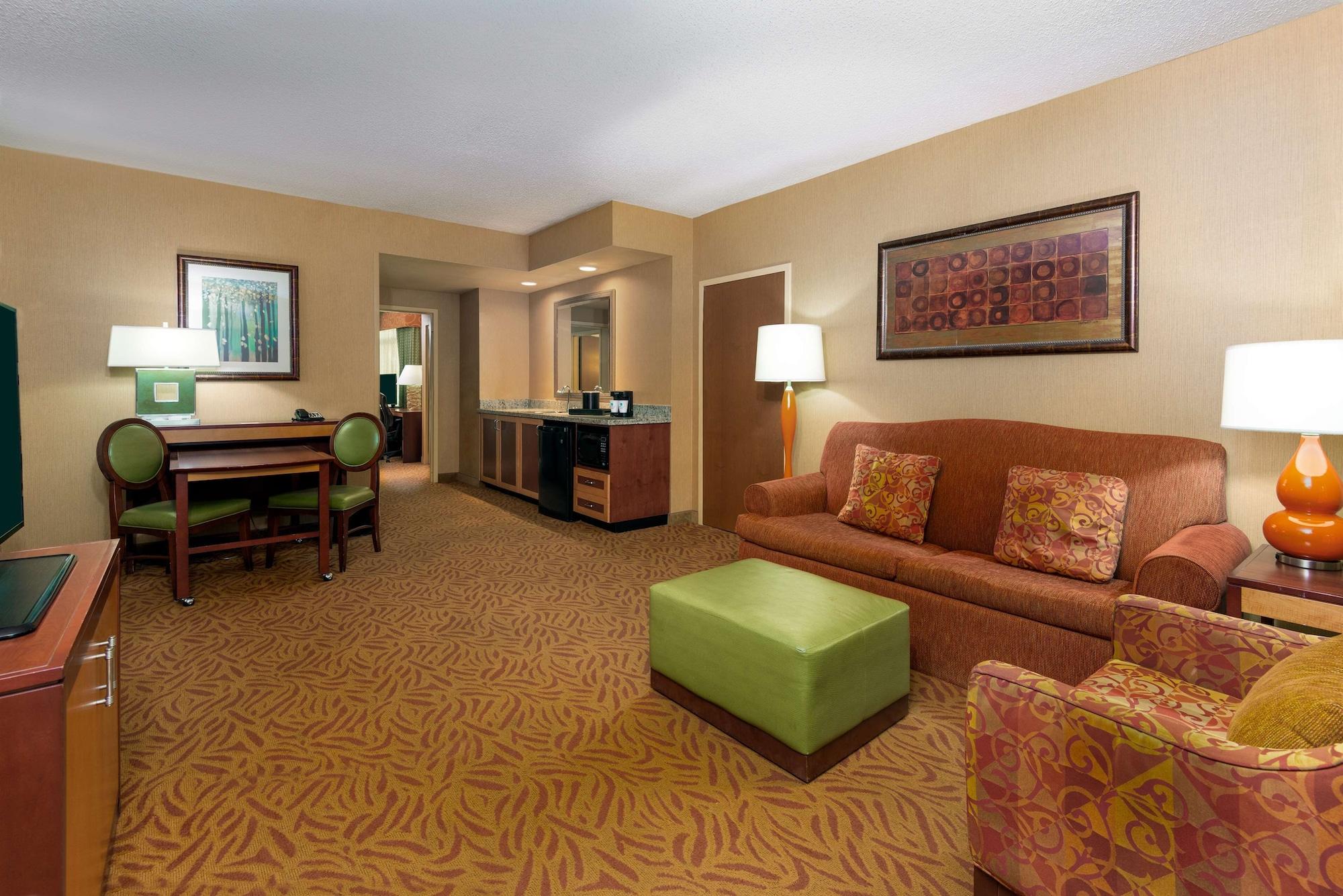 Embassy Suites Omaha- La Vista/ Hotel & Conference Center Εξωτερικό φωτογραφία