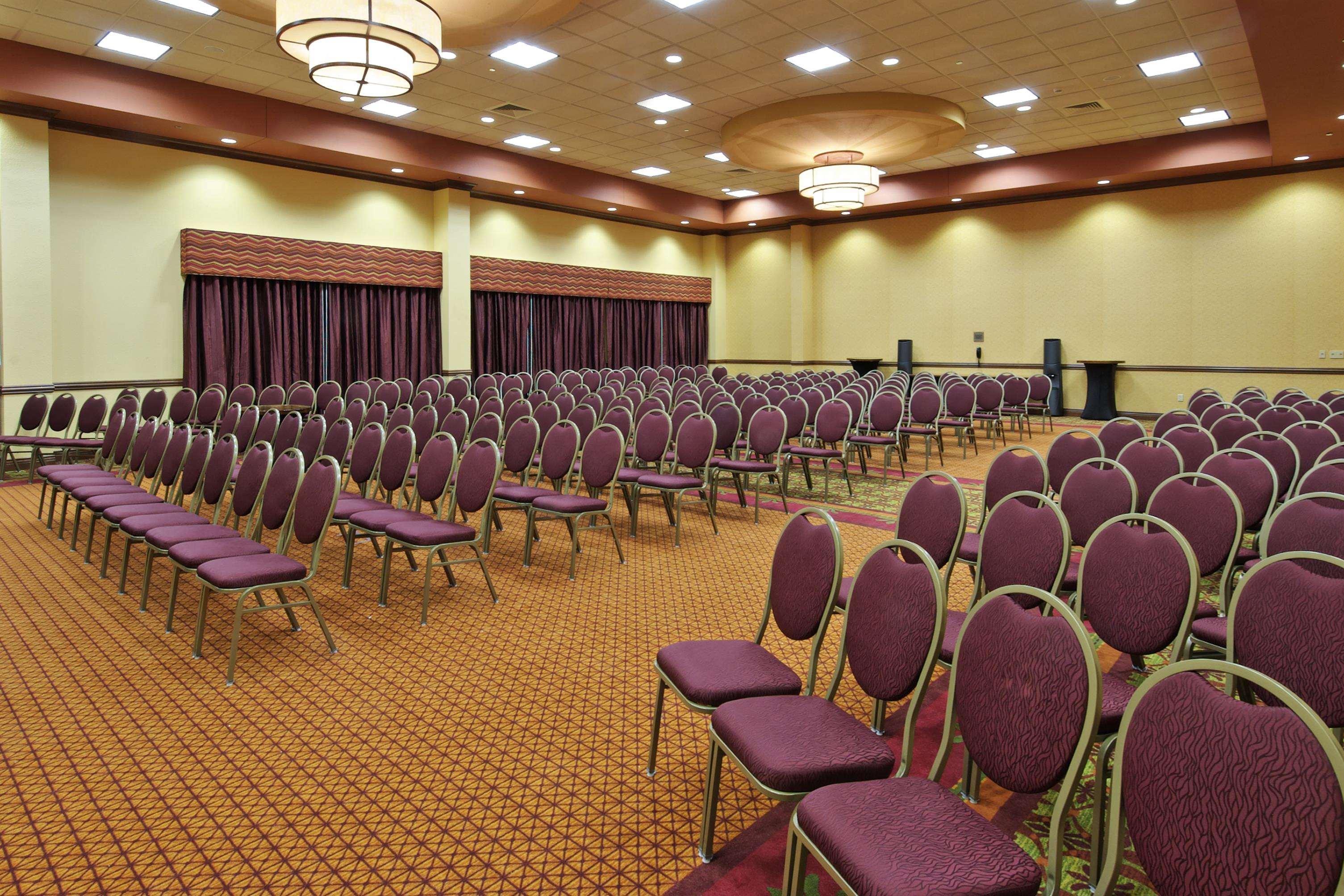 Embassy Suites Omaha- La Vista/ Hotel & Conference Center Εξωτερικό φωτογραφία
