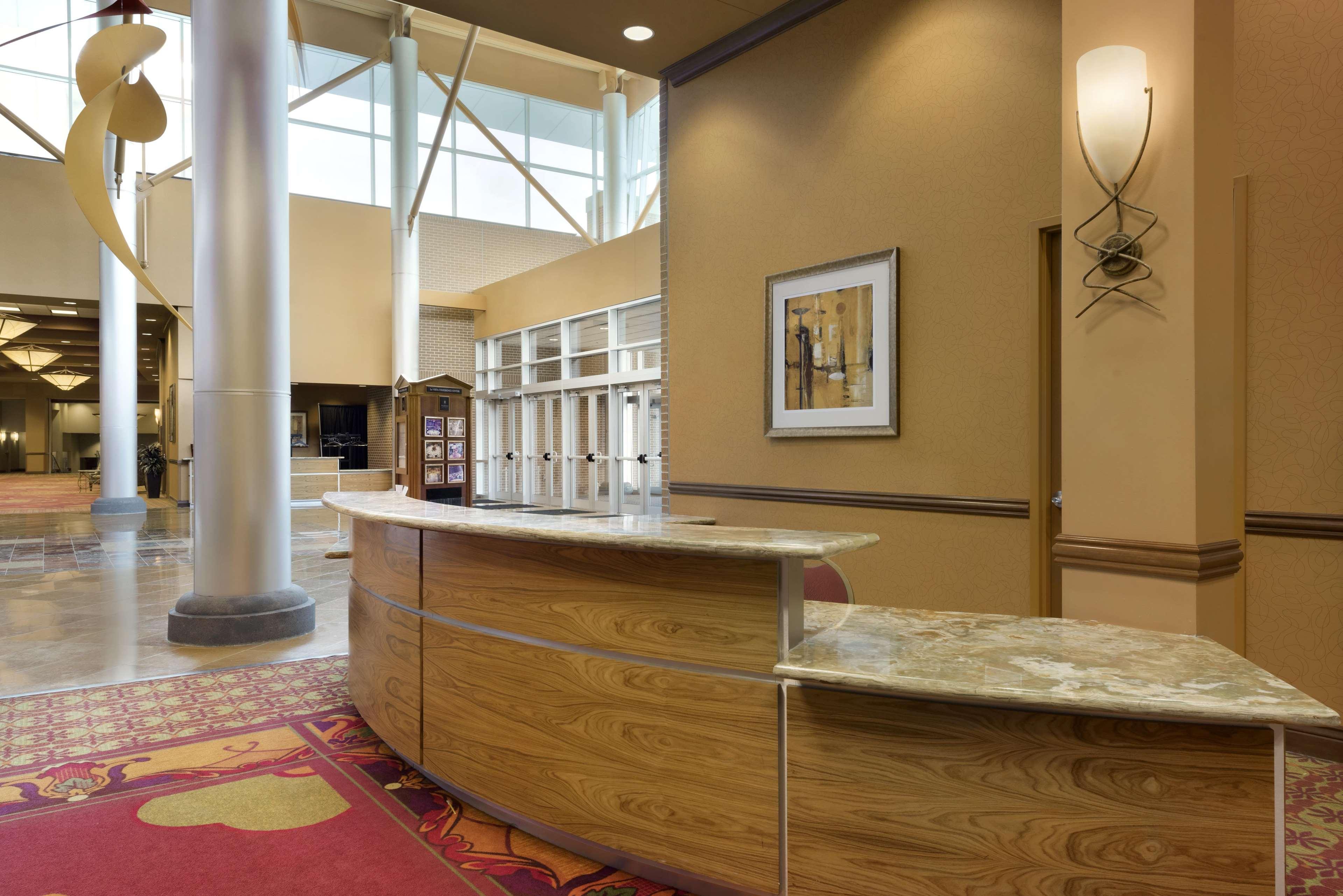 Embassy Suites Omaha- La Vista/ Hotel & Conference Center Εξωτερικό φωτογραφία