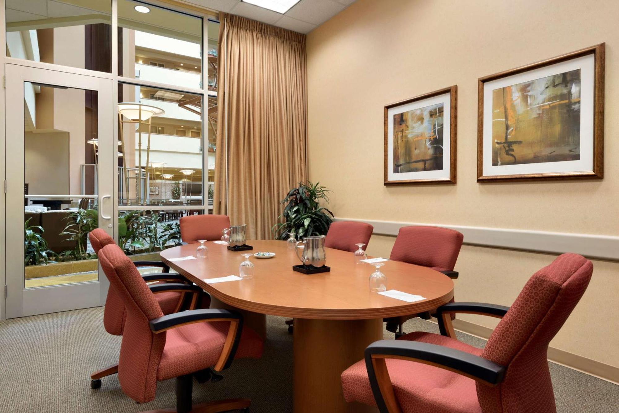 Embassy Suites Omaha- La Vista/ Hotel & Conference Center Εξωτερικό φωτογραφία