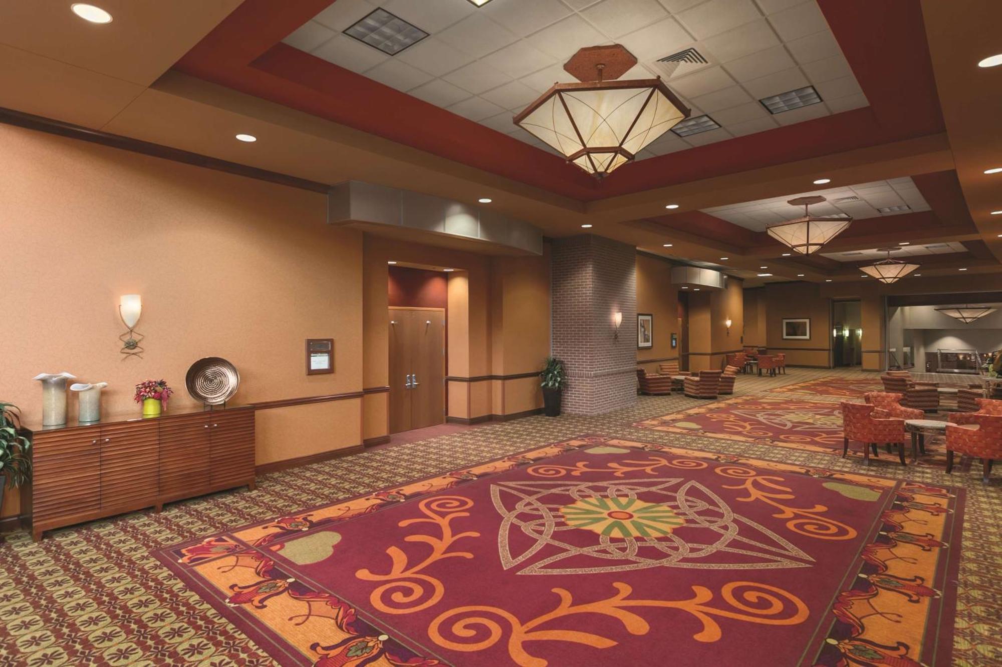 Embassy Suites Omaha- La Vista/ Hotel & Conference Center Εξωτερικό φωτογραφία